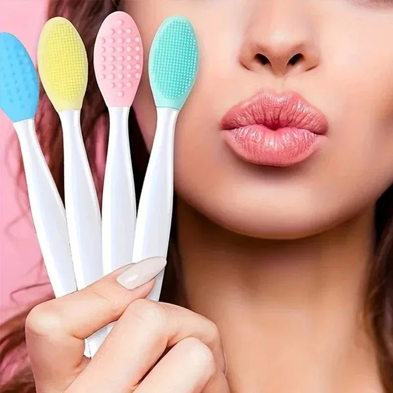 Двустранна силиконова четка за лице – почистване, ексфолиране и премахване на черни точки