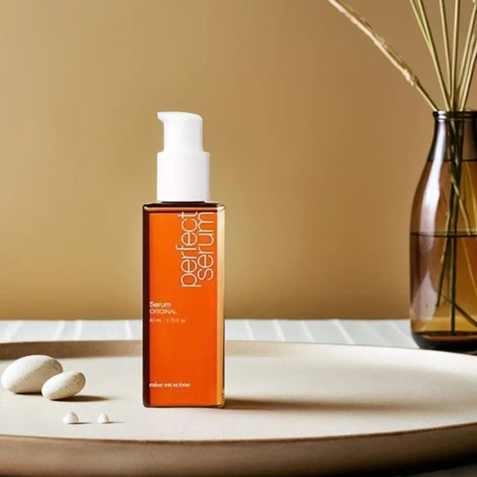 Етеричното масло за възстановяване на косата дълбоко подобрява сухотата и къдренето, възстановявайки мекотата, блясъка и